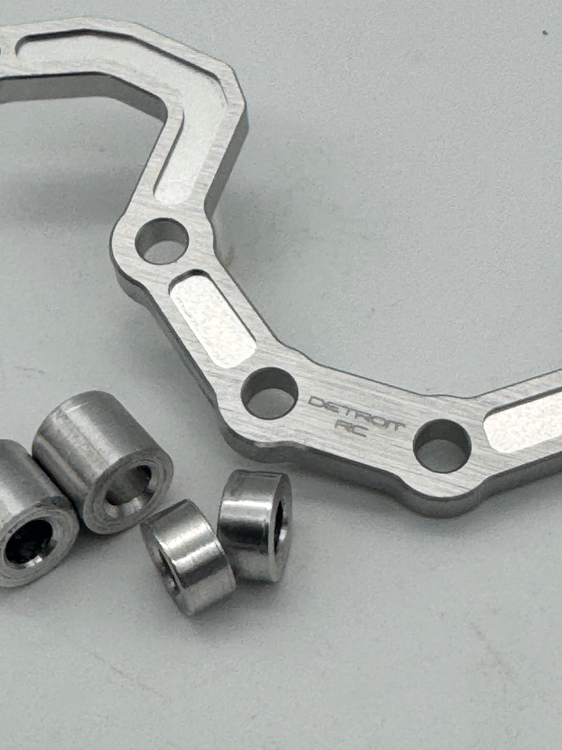 Detroit Performance RC Baja Front only lowering kit- for cars using shorter shocks